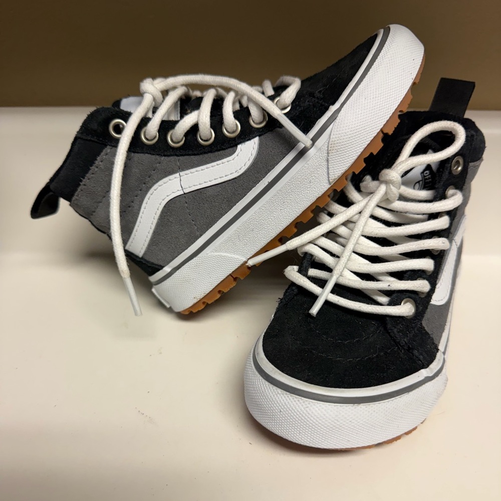 Vans Sk8-Hi water resistant shoe
